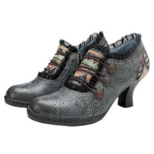 NWOB - Socofy Retro Classic Buckle Printing Splicing Mid Heels- Size 42/US 9